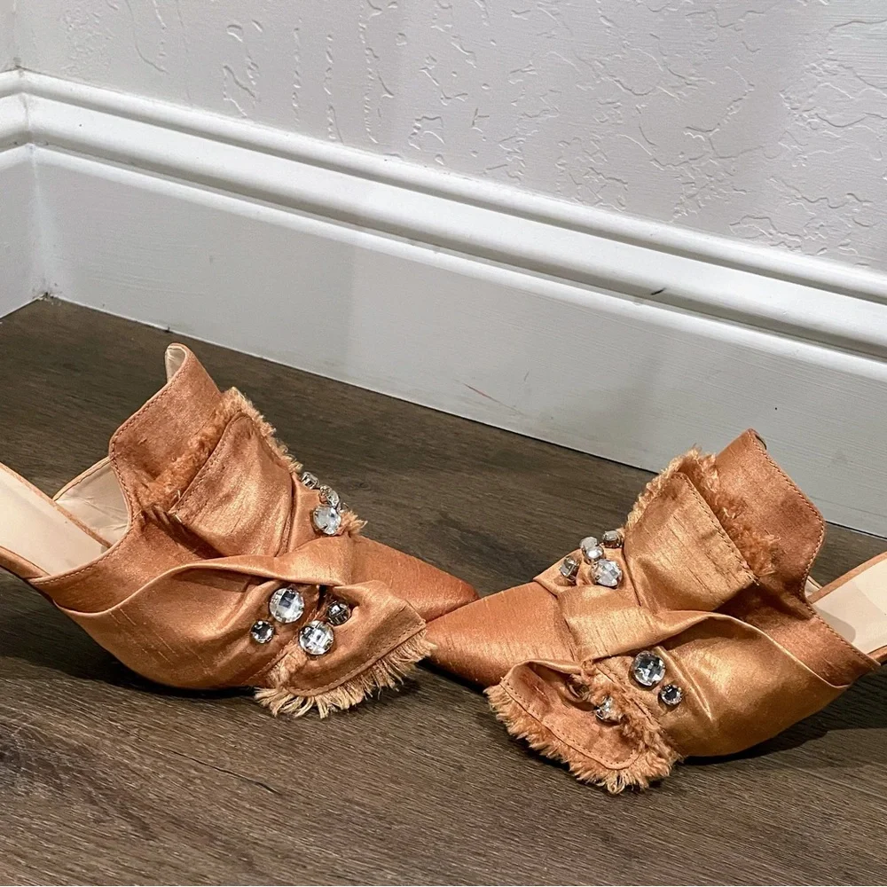 Fab Gold Faux Silk Stiletto’s with bling - Picture 3 of 3